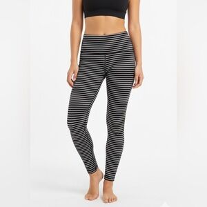 Lululemon Wunder Under Pant Black/White Striped Size 2 High-Rise 25” Leggings